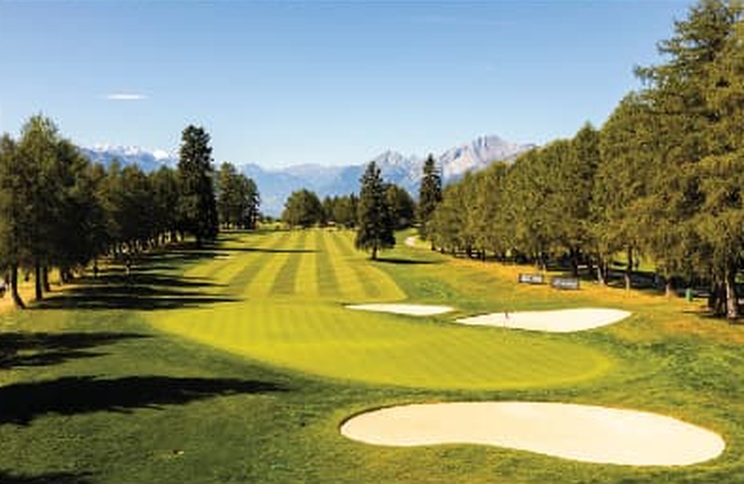 Golf Club Crans-sur-Sierre, photographed for Léman Golfique
